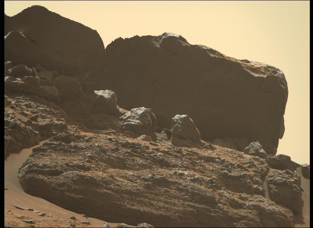 This image was taken by MCZ_RIGHT onboard NASA's Mars rover Perseverance on Sol 342