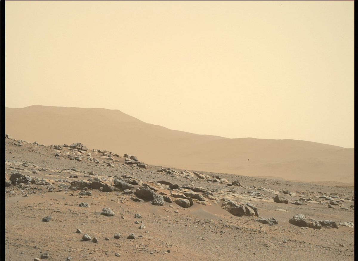 This image was taken by MCZ_RIGHT onboard NASA's Mars rover Perseverance on Sol 344