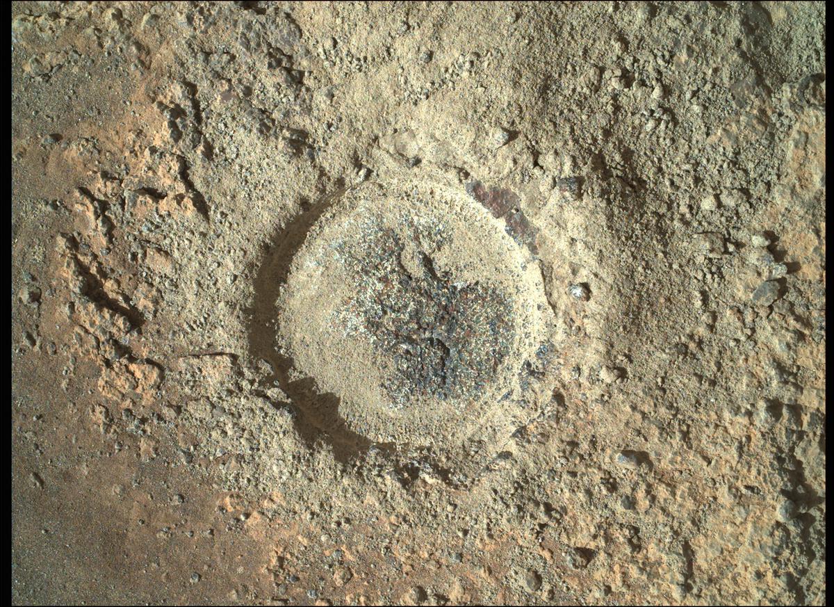 This image was taken by SHERLOC_WATSON onboard NASA's Mars rover Perseverance on Sol 346