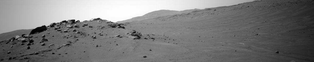 This image was taken by NAVCAM_LEFT onboard NASA's Mars rover Perseverance on Sol 347
