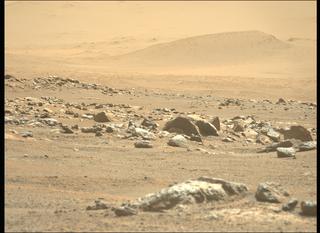 View image taken on Mars, Mars Perseverance Sol 347: Left Mastcam-Z Camera