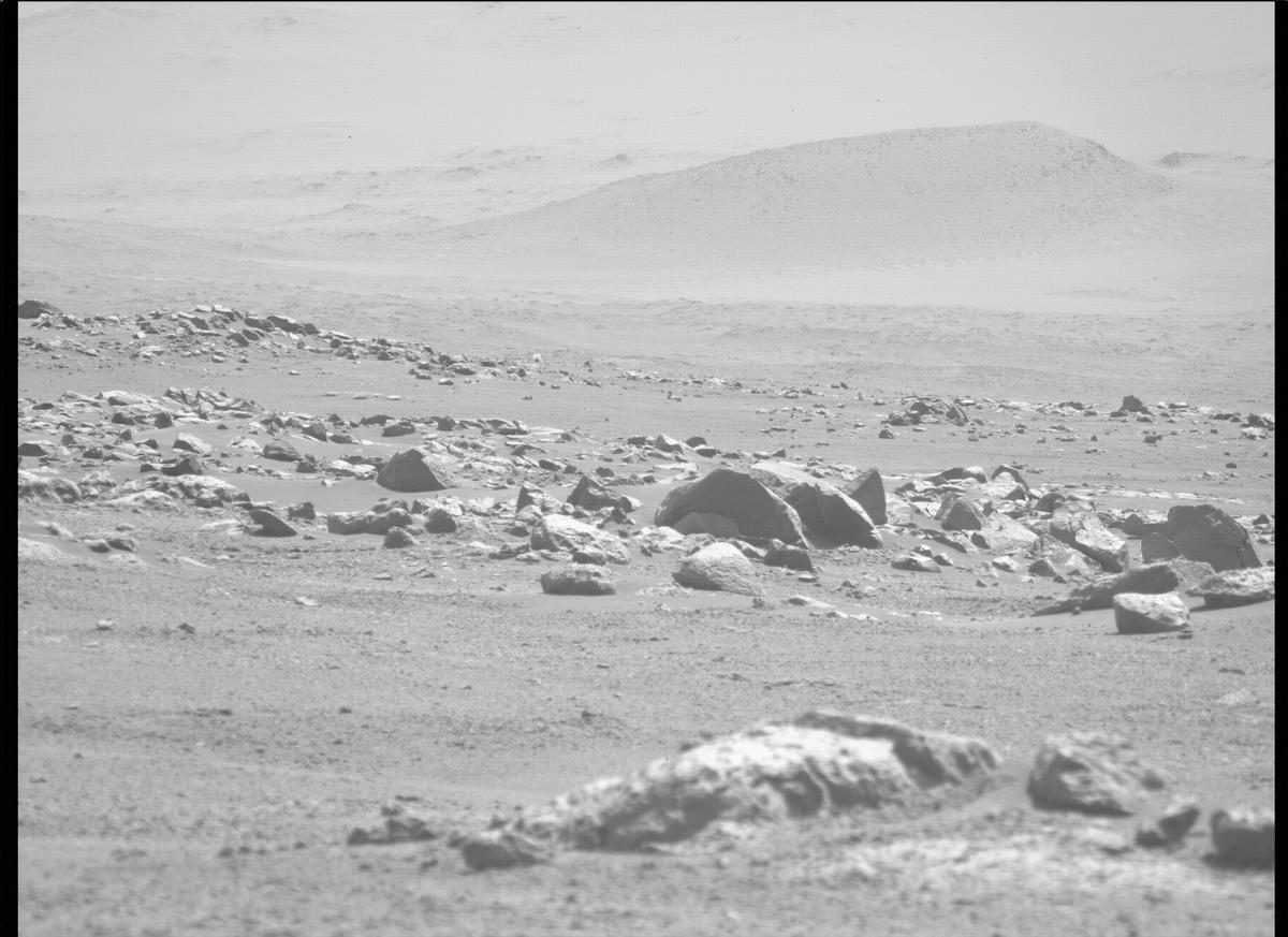 This image was taken by MCZ_LEFT onboard NASA's Mars rover Perseverance on Sol 347