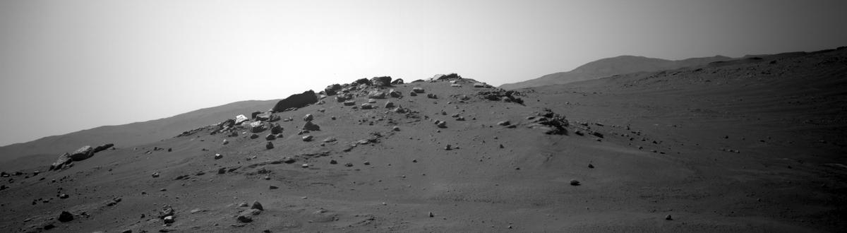 This image was taken by NAVCAM_LEFT onboard NASA's Mars rover Perseverance on Sol 348