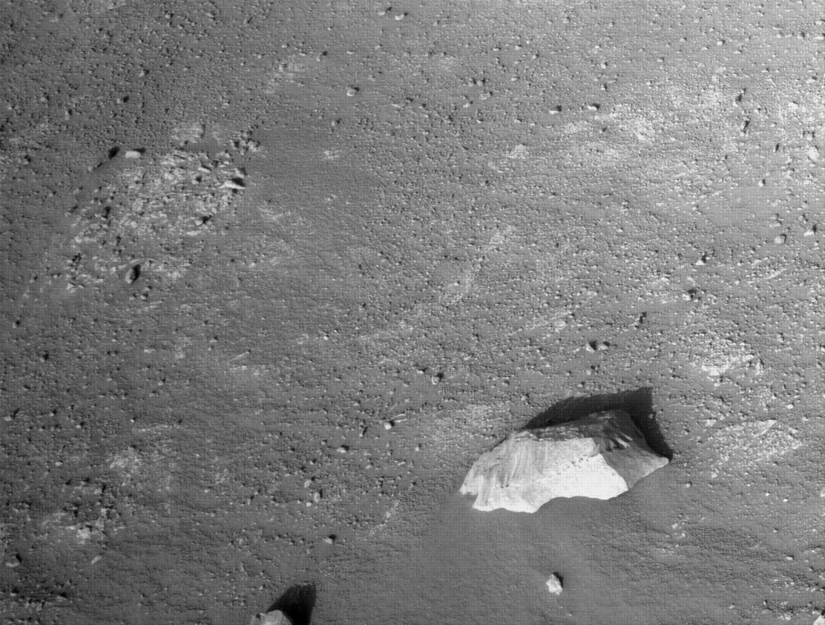 This image was taken by NAVCAM_LEFT onboard NASA's Mars rover Perseverance on Sol 351
