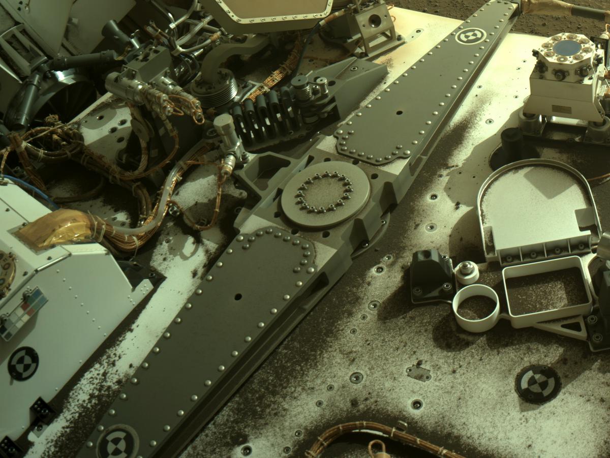 This image was taken by NAVCAM_LEFT onboard NASA's Mars rover Perseverance on Sol 354