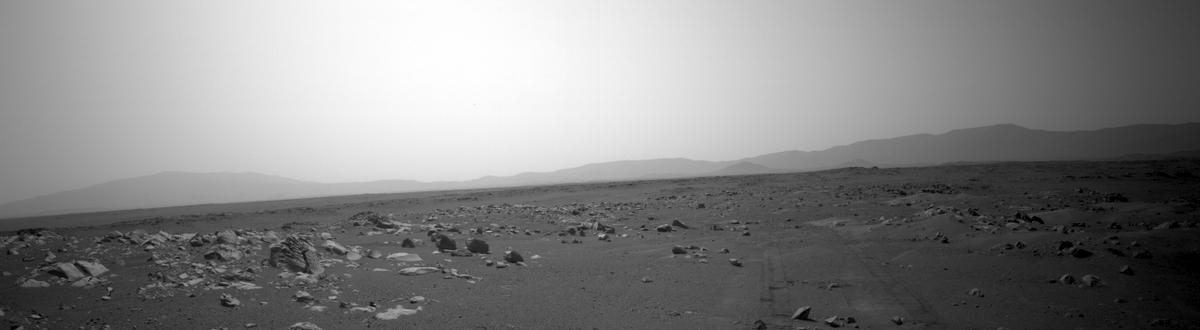 This image was taken by NAVCAM_LEFT onboard NASA's Mars rover Perseverance on Sol 354