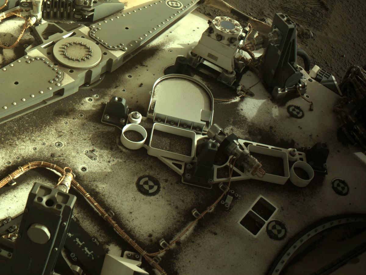 This image was taken by NAVCAM_LEFT onboard NASA's Mars rover Perseverance on Sol 355