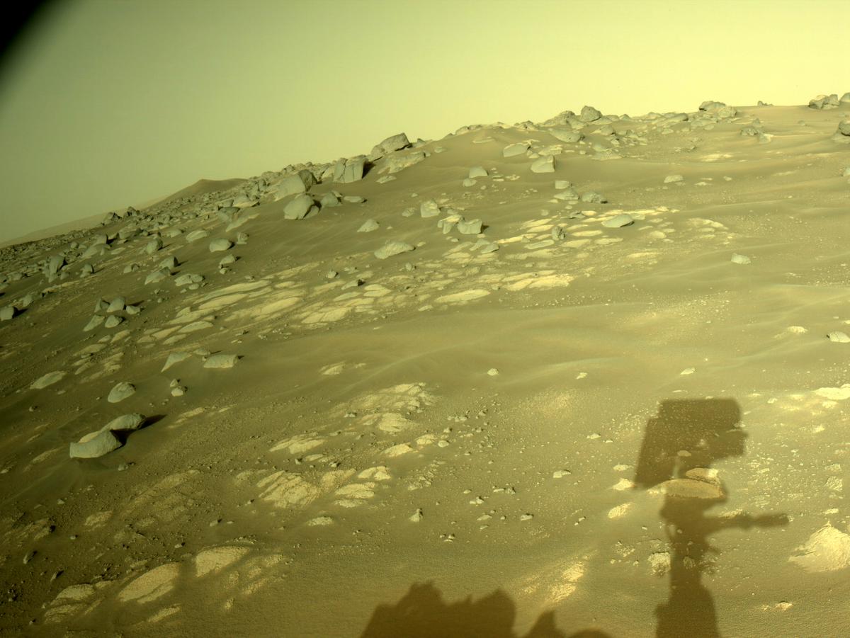 This image was taken by NAVCAM_RIGHT onboard NASA's Mars rover Perseverance on Sol 358