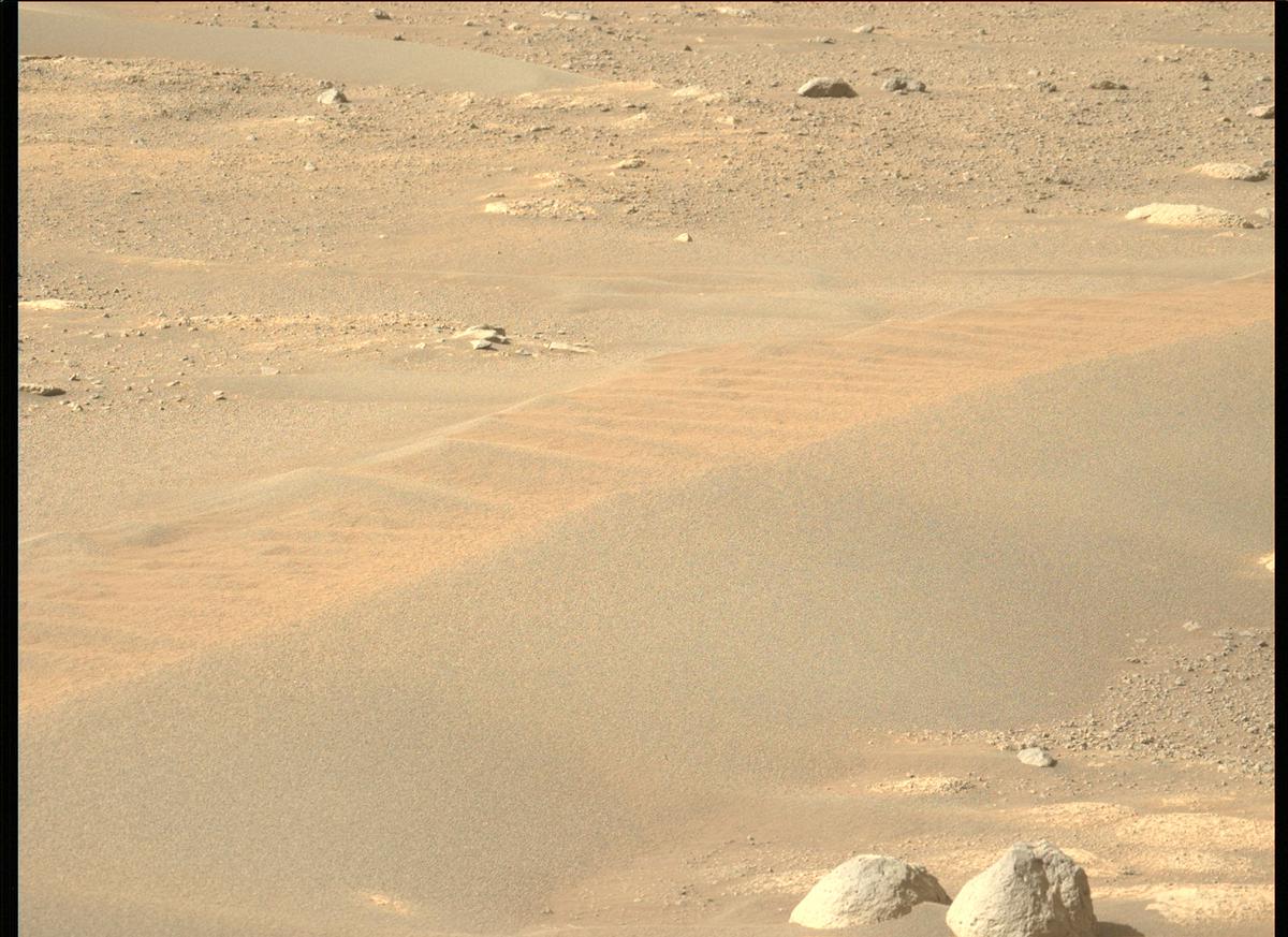 This image was taken by MCZ_LEFT onboard NASA's Mars rover Perseverance on Sol 359