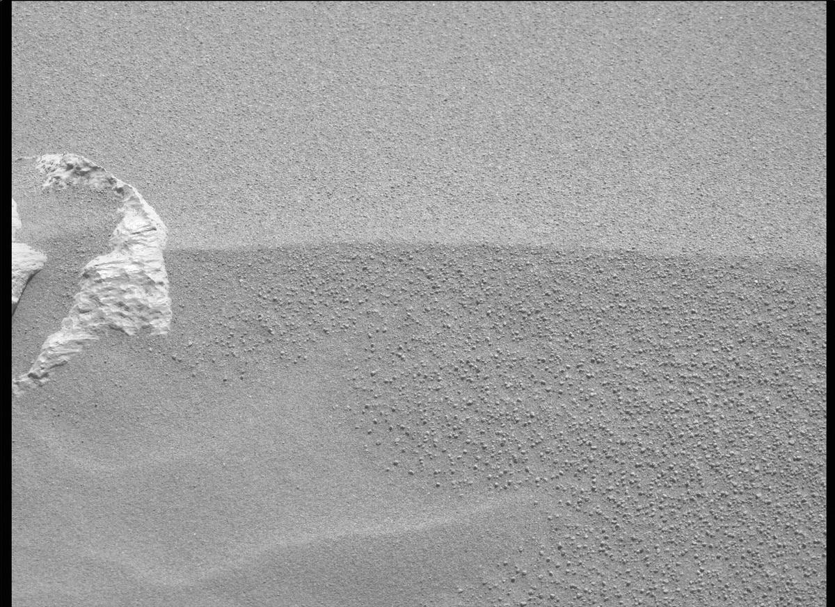 This image was taken by MCZ_RIGHT onboard NASA's Mars rover Perseverance on Sol 361