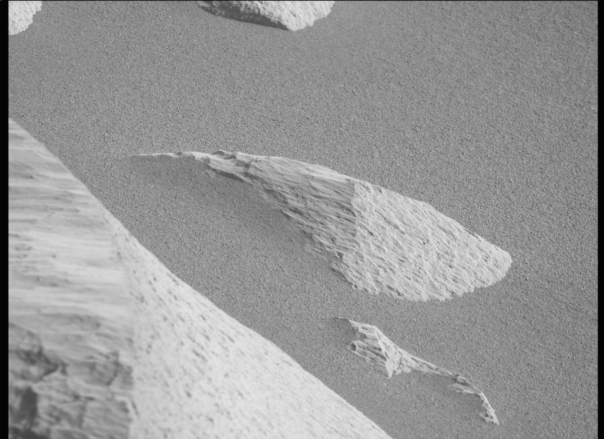 This image was taken by MCZ_RIGHT onboard NASA's Mars rover Perseverance on Sol 362