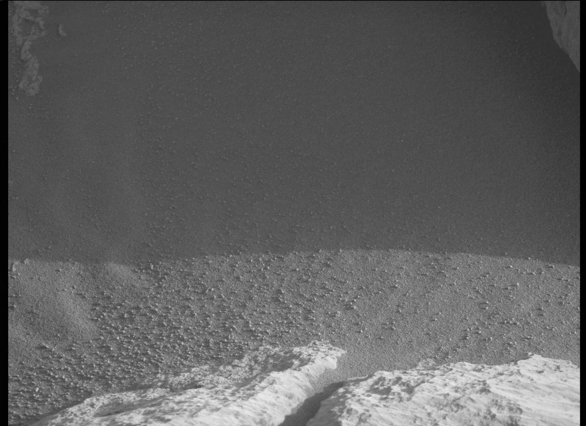 This image was taken by MCZ_RIGHT onboard NASA's Mars rover Perseverance on Sol 362