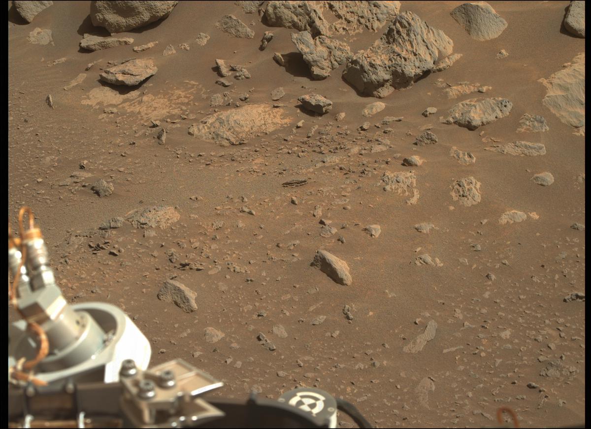 This image was taken by MCZ_RIGHT onboard NASA's Mars rover Perseverance on Sol 364