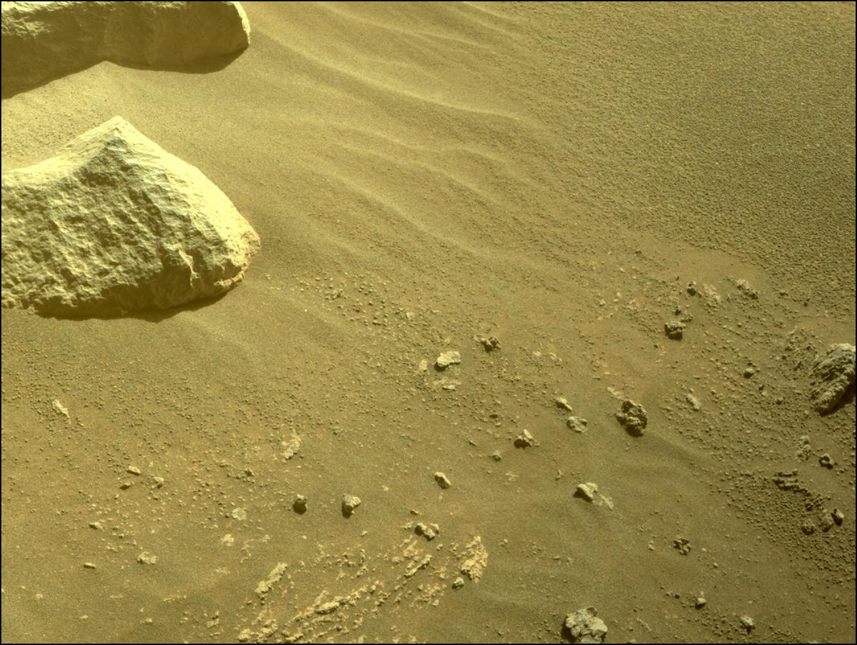 This image was taken by FRONT_HAZCAM_RIGHT_A onboard NASA's Mars rover Perseverance on Sol 367