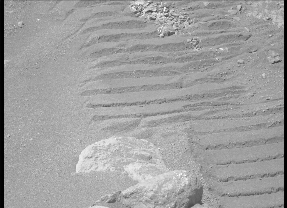 This image was taken by MCZ_LEFT onboard NASA's Mars rover Perseverance on Sol 367