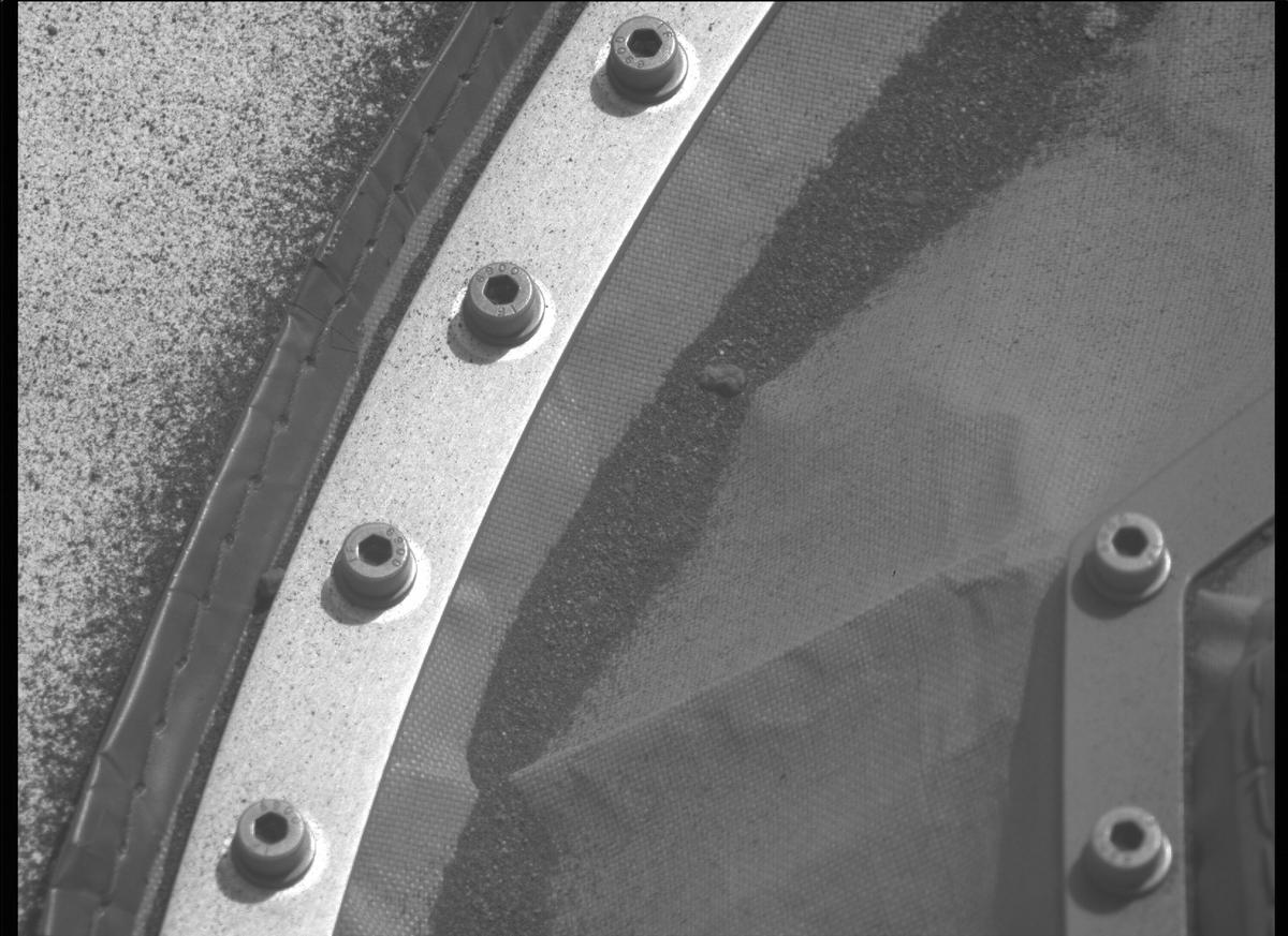 This image was taken by MCZ_RIGHT onboard NASA's Mars rover Perseverance on Sol 368