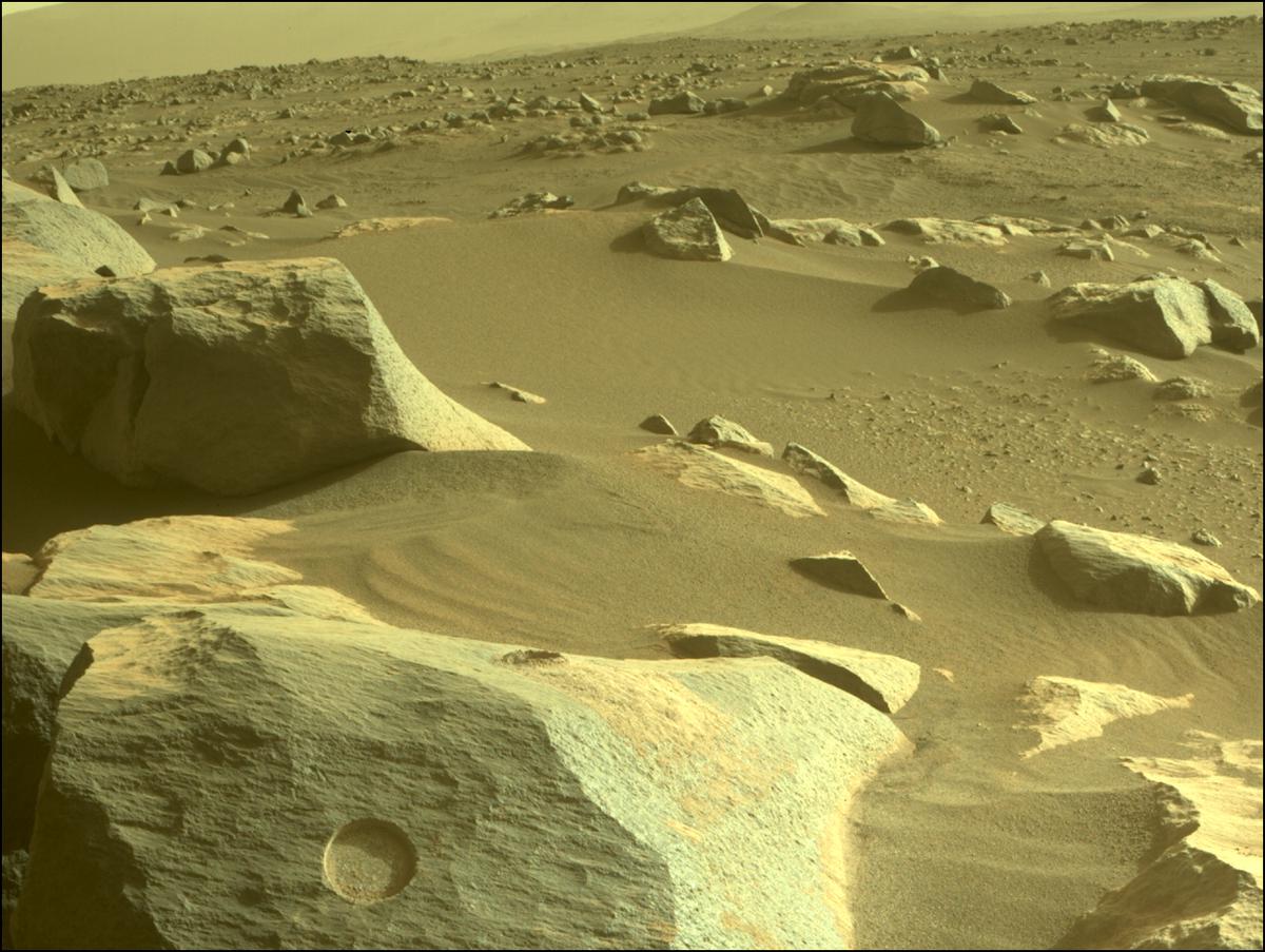This image was taken by FRONT_HAZCAM_RIGHT_A onboard NASA's Mars rover Perseverance on Sol 371