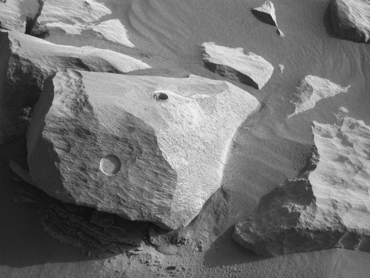 This image was taken by NAVCAM_LEFT onboard NASA's Mars rover Perseverance on Sol 371