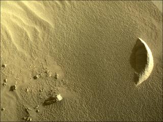 View image taken on Mars, Mars Perseverance Sol 371: Right Navigation Camera (Navcam)