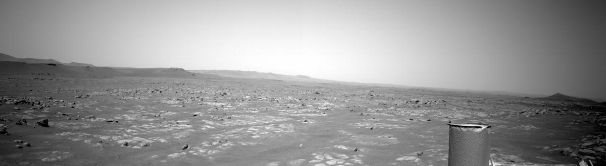 This image was taken by NAVCAM_LEFT onboard NASA's Mars rover Perseverance on Sol 373