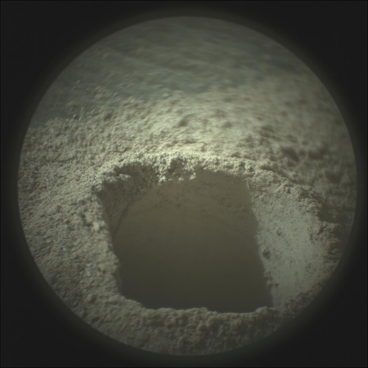 This image was taken by SUPERCAM_RMI onboard NASA's Mars rover Perseverance on Sol 374