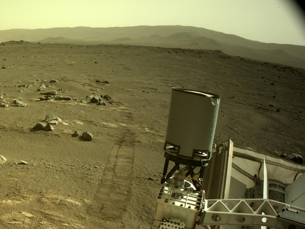 This image was taken by NAVCAM_RIGHT onboard NASA's Mars rover Perseverance on Sol 379