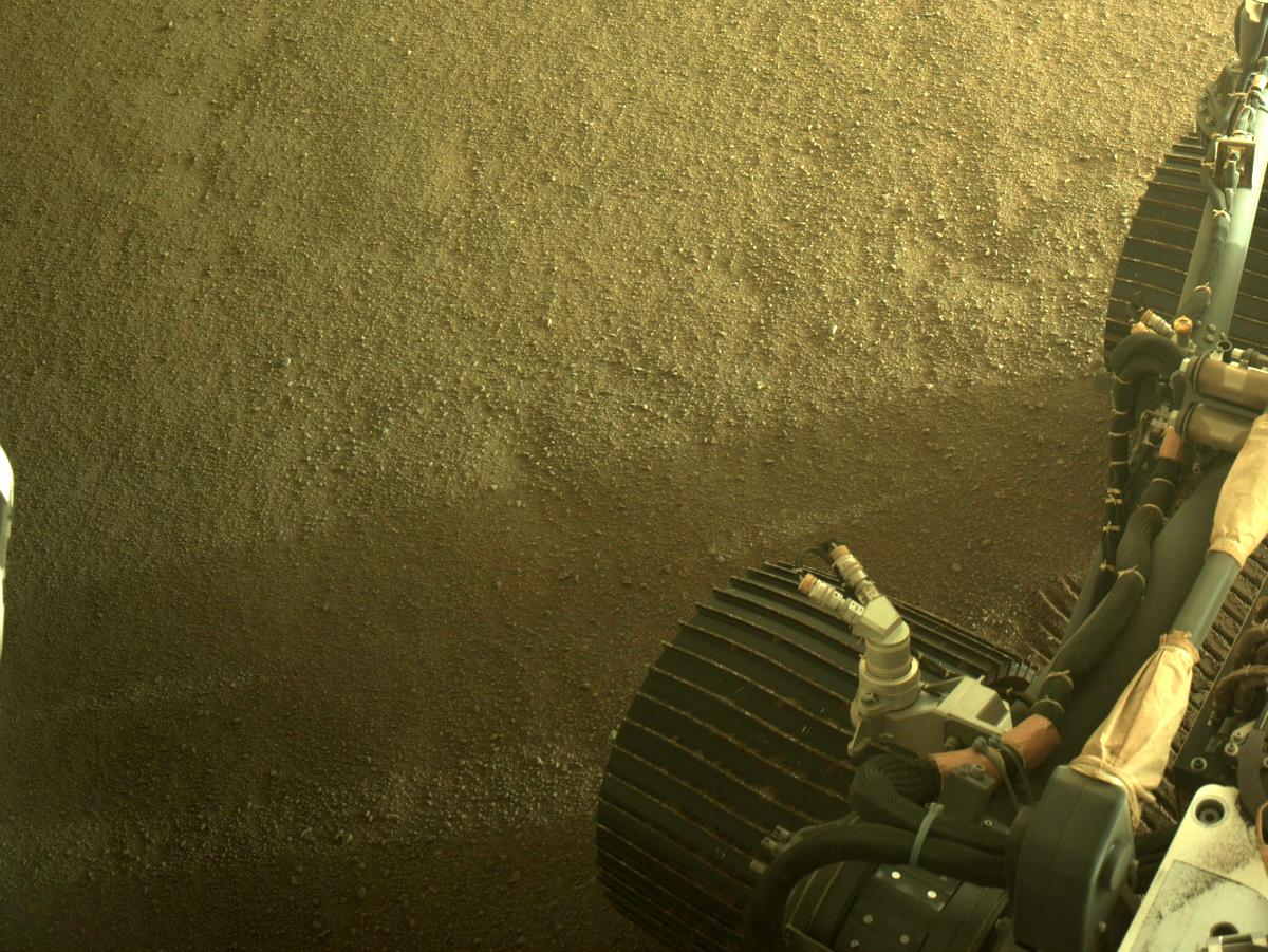 This image was taken by NAVCAM_RIGHT onboard NASA's Mars rover Perseverance on Sol 382