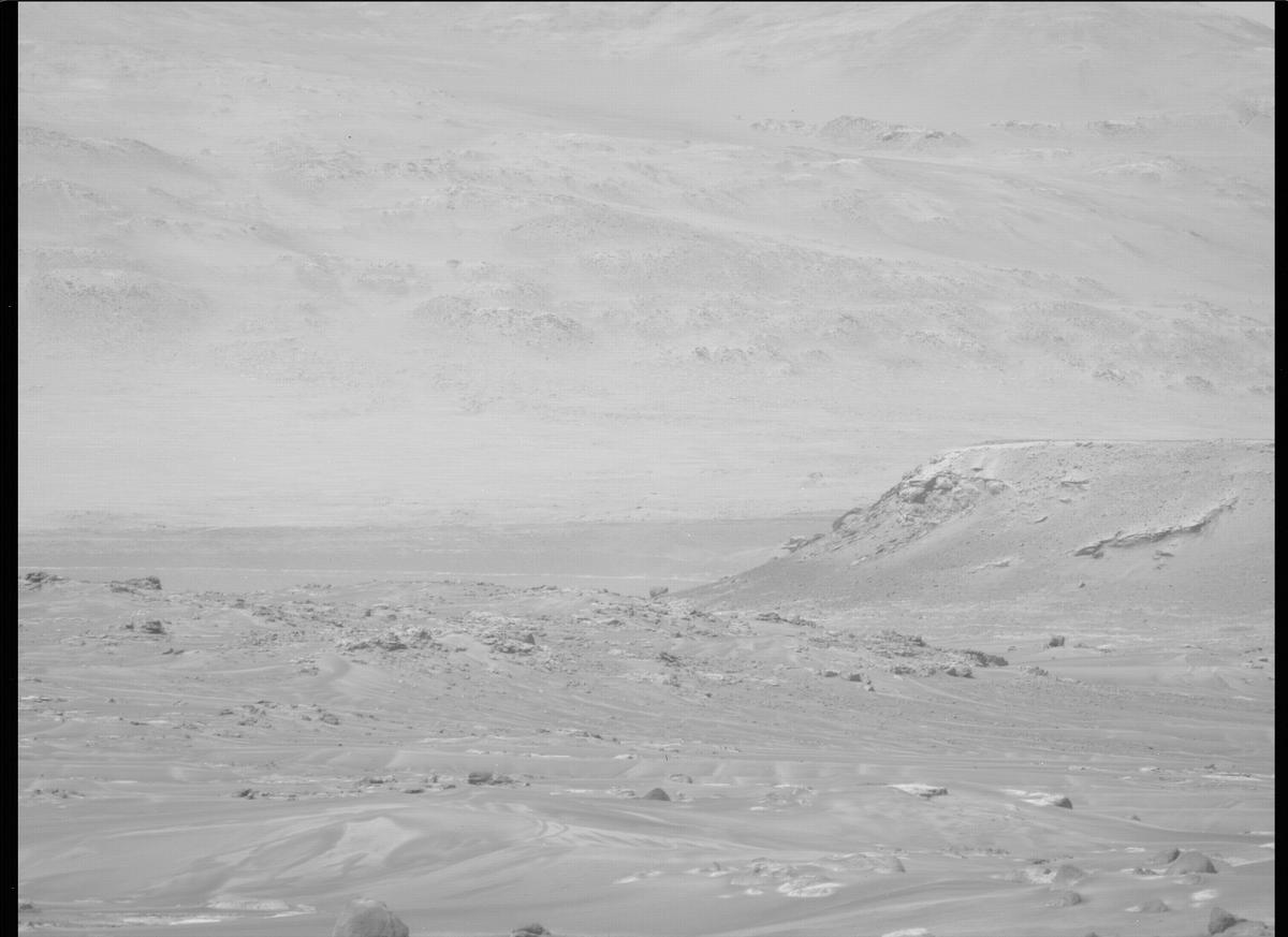 This image was taken by MCZ_LEFT onboard NASA's Mars rover Perseverance on Sol 382