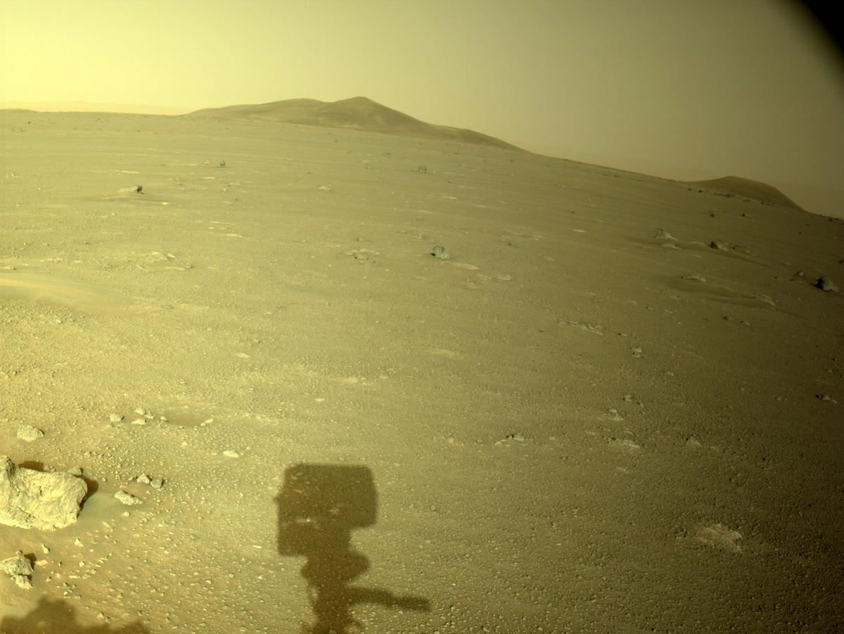 This image was taken by NAVCAM_LEFT onboard NASA's Mars rover Perseverance on Sol 386