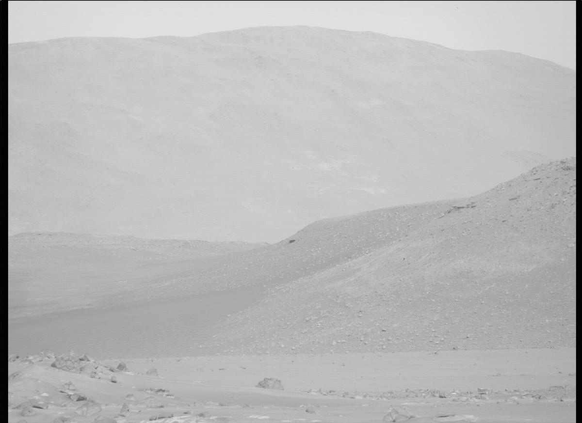 This image was taken by MCZ_RIGHT onboard NASA's Mars rover Perseverance on Sol 388