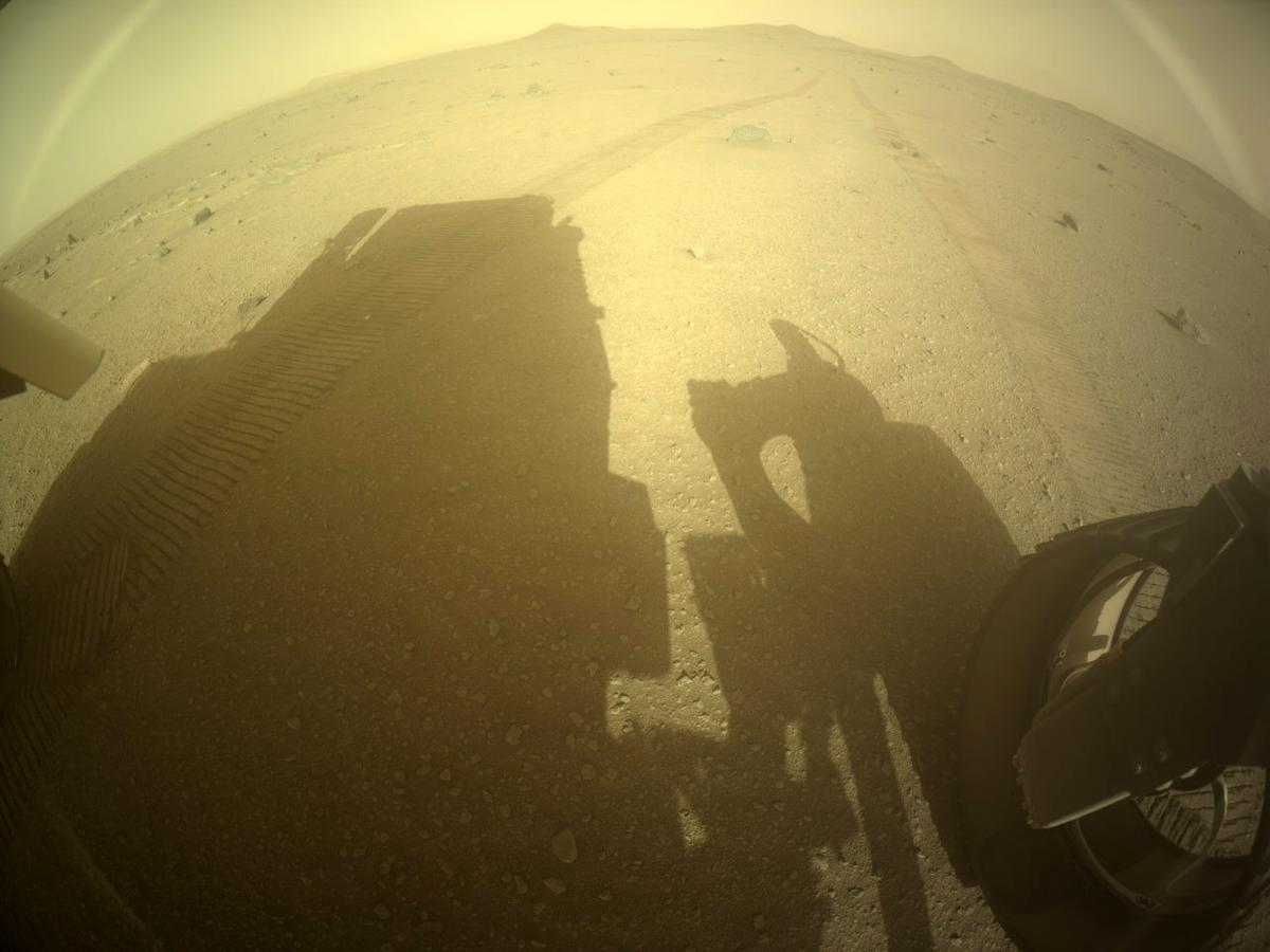This image was taken by REAR_HAZCAM_RIGHT onboard NASA's Mars rover Perseverance on Sol 395