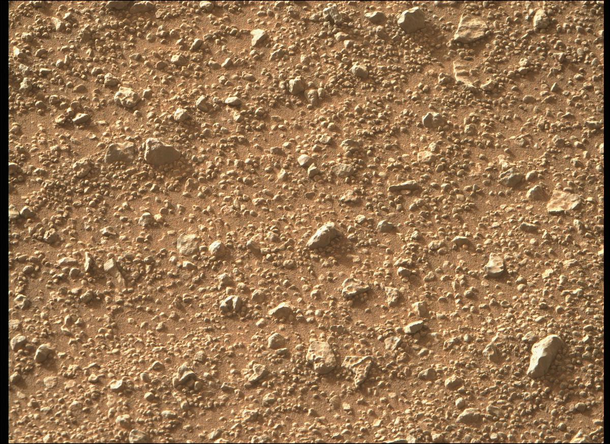 This image was taken by MCZ_RIGHT onboard NASA's Mars rover Perseverance on Sol 395
