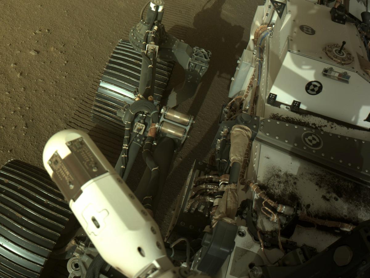 This image was taken by NAVCAM_LEFT onboard NASA's Mars rover Perseverance on Sol 398