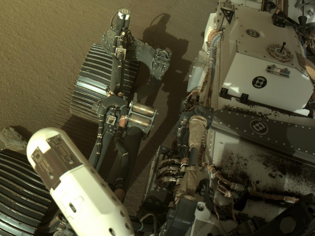 This image was taken by NAVCAM_LEFT onboard NASA's Mars rover Perseverance on Sol 399