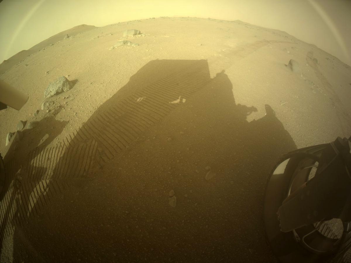This image was taken by REAR_HAZCAM_RIGHT onboard NASA's Mars rover Perseverance on Sol 401