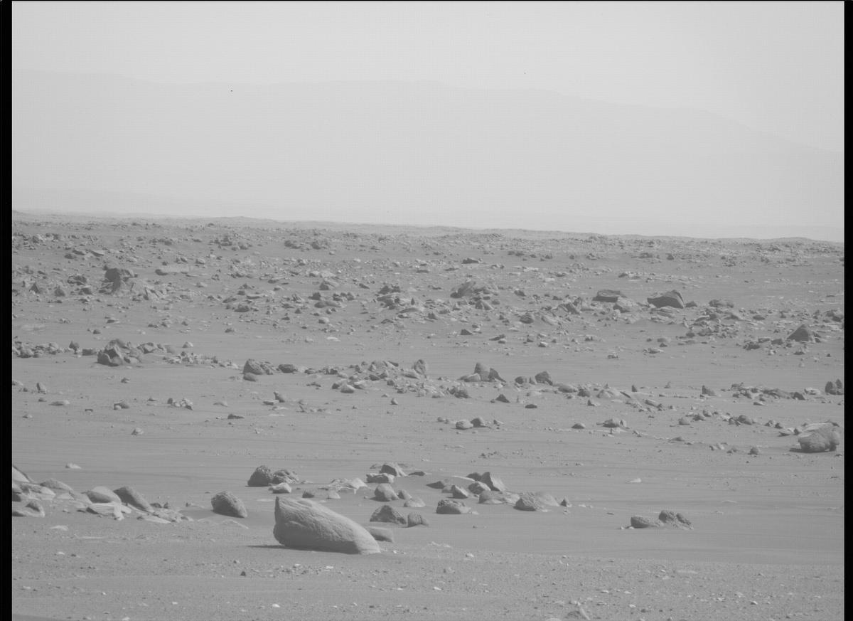 This image was taken by MCZ_LEFT onboard NASA's Mars rover Perseverance on Sol 403
