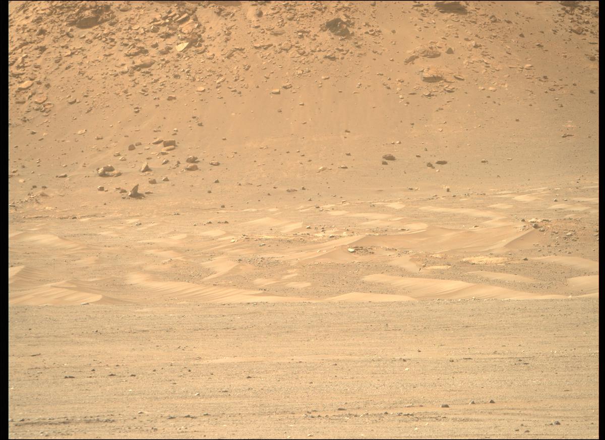 This image was taken by MCZ_RIGHT onboard NASA's Mars rover Perseverance on Sol 409