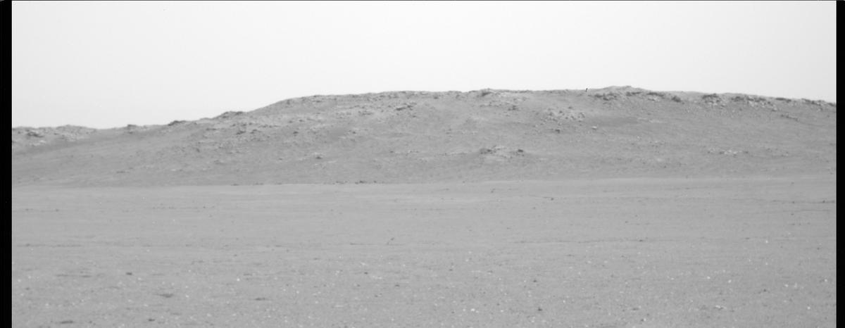 This image was taken by MCZ_RIGHT onboard NASA's Mars rover Perseverance on Sol 410
