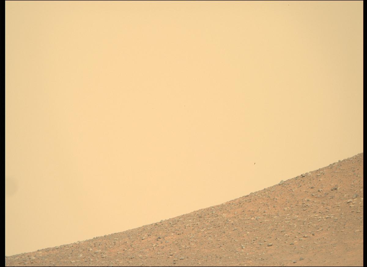 This image was taken by MCZ_RIGHT onboard NASA's Mars rover Perseverance on Sol 411