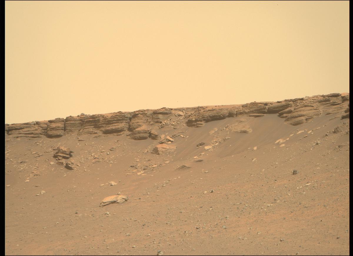 This image was taken by MCZ_RIGHT onboard NASA's Mars rover Perseverance on Sol 411