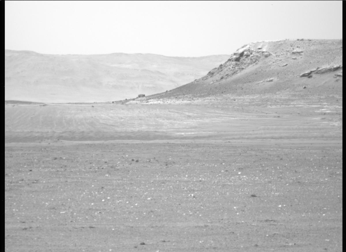 This image was taken by MCZ_RIGHT onboard NASA's Mars rover Perseverance on Sol 411