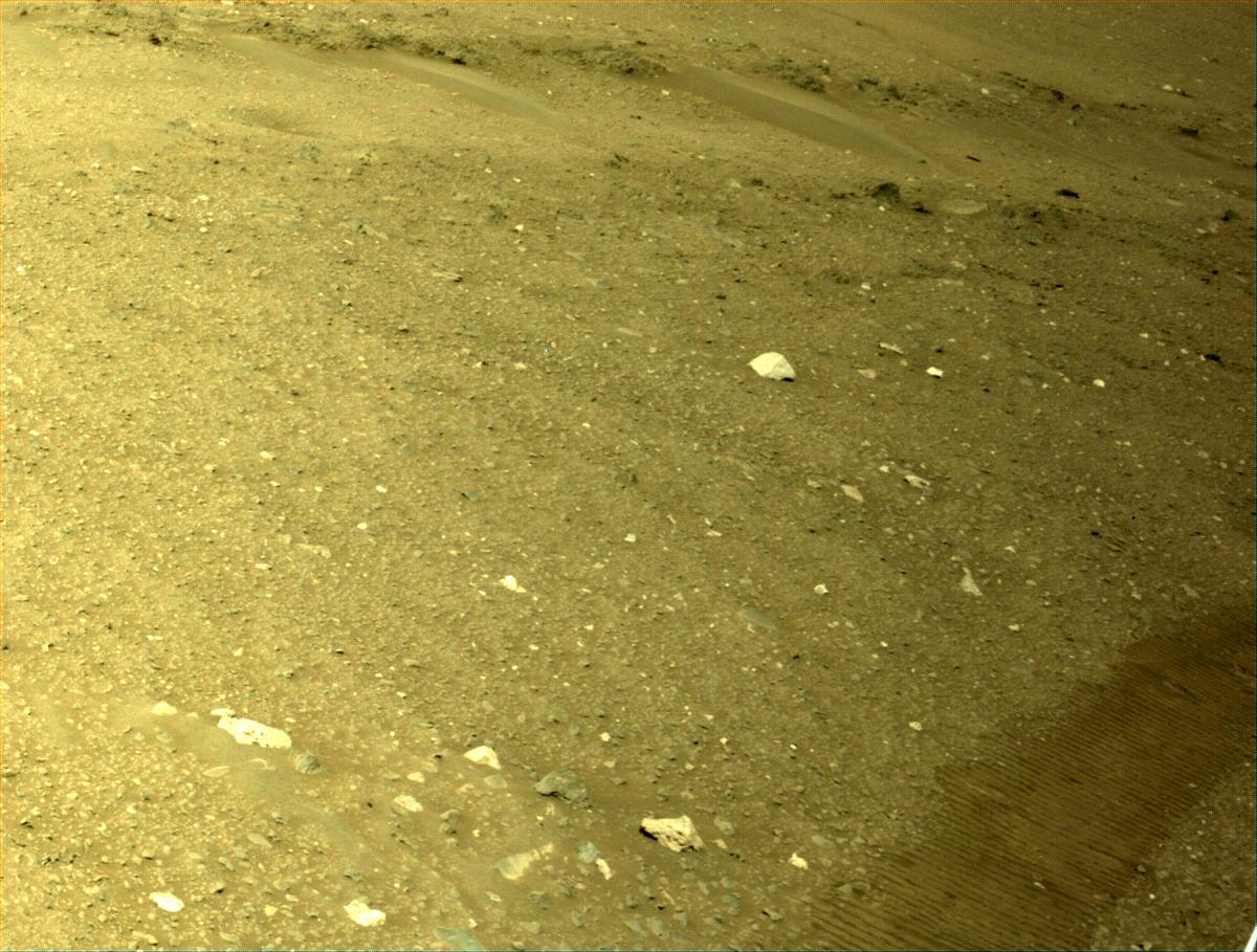 This image was taken by NAVCAM_RIGHT onboard NASA's Mars rover Perseverance on Sol 413