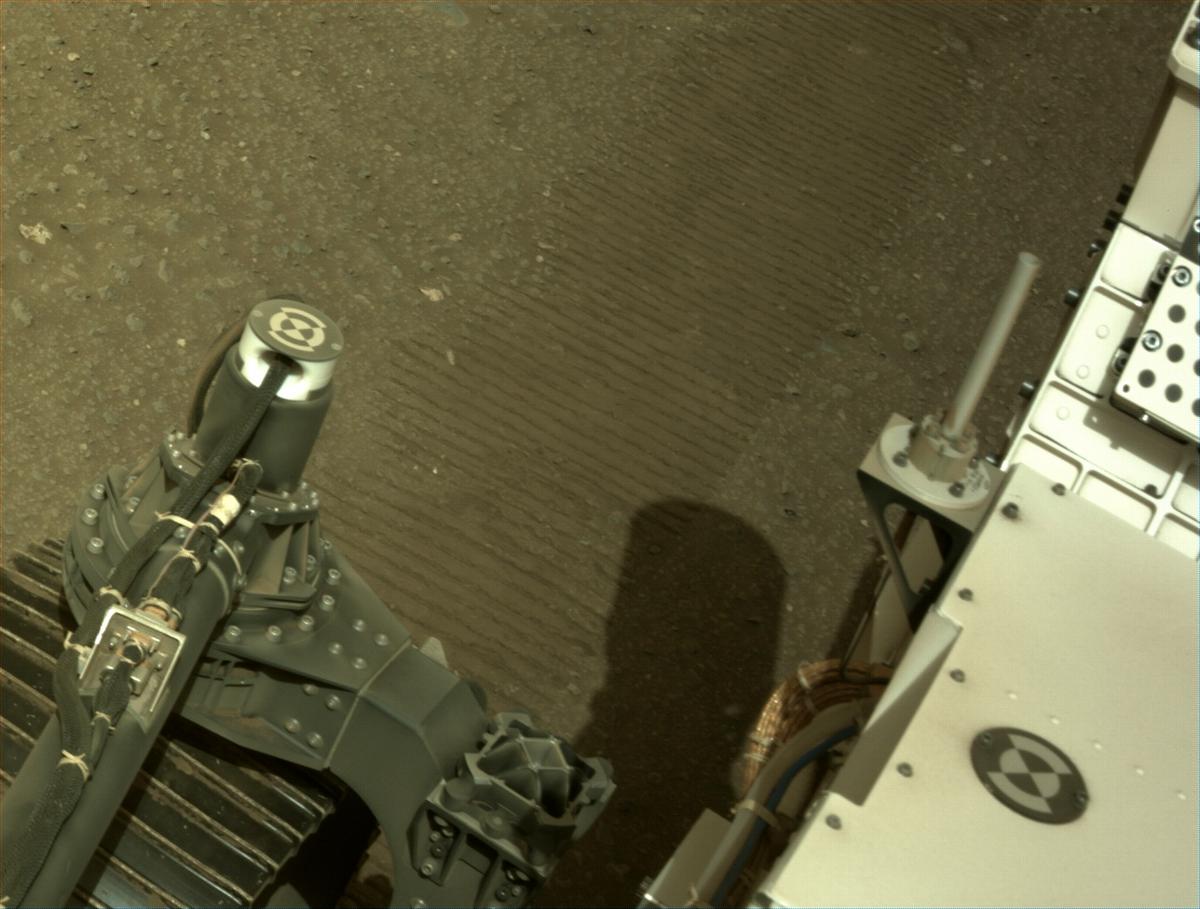 This image was taken by NAVCAM_RIGHT onboard NASA's Mars rover Perseverance on Sol 413