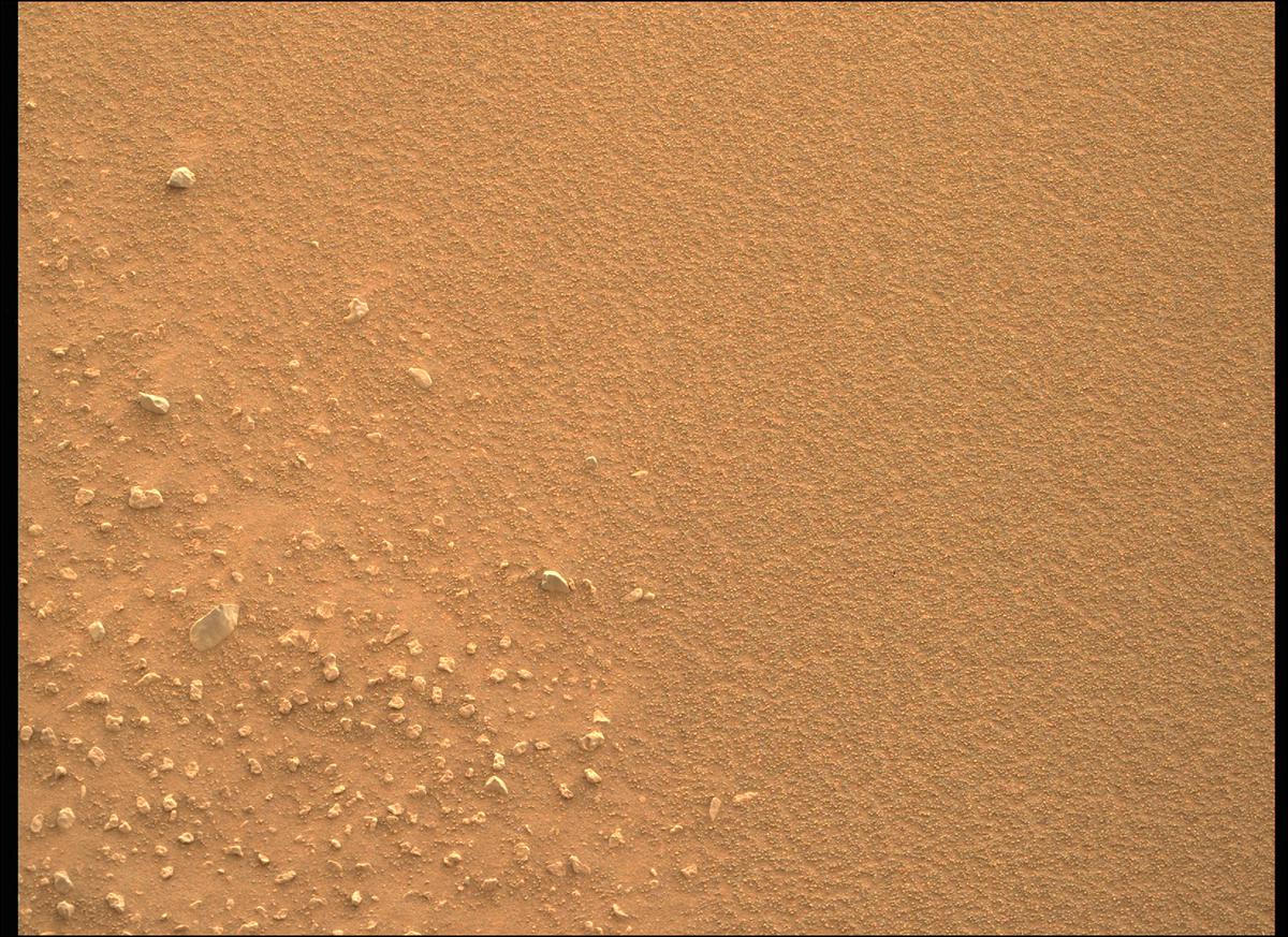 This image was taken by MCZ_RIGHT onboard NASA's Mars rover Perseverance on Sol 415