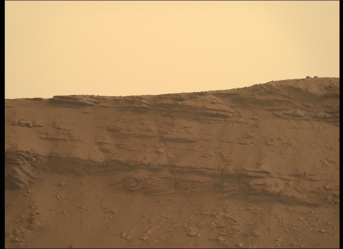 This image was taken by MCZ_RIGHT onboard NASA's Mars rover Perseverance on Sol 416