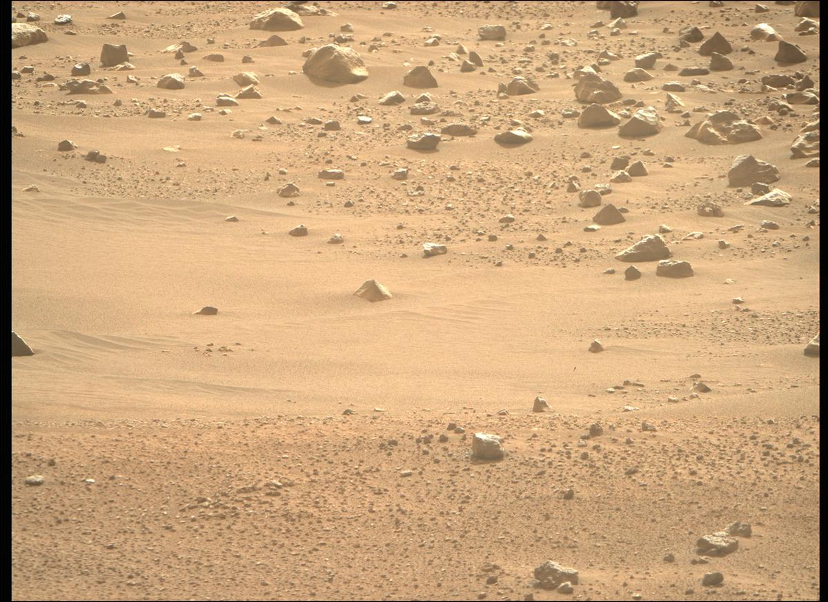 This image was taken by MCZ_RIGHT onboard NASA's Mars rover Perseverance on Sol 417
