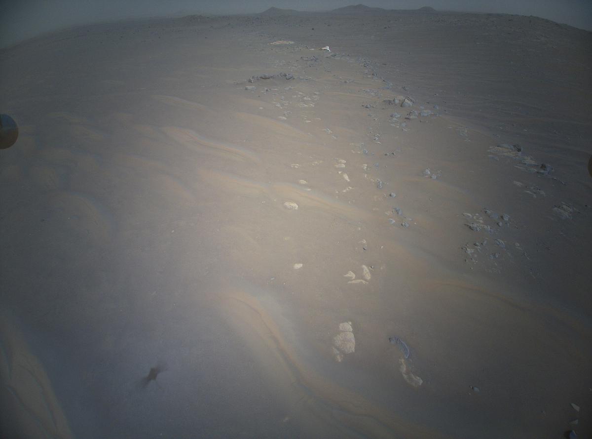 This image was taken by HELI_RTE onboard NASA's Mars rover Perseverance on Sol 418