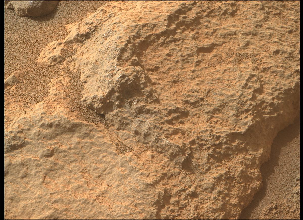 This image was taken by MCZ_RIGHT onboard NASA's Mars rover Perseverance on Sol 418