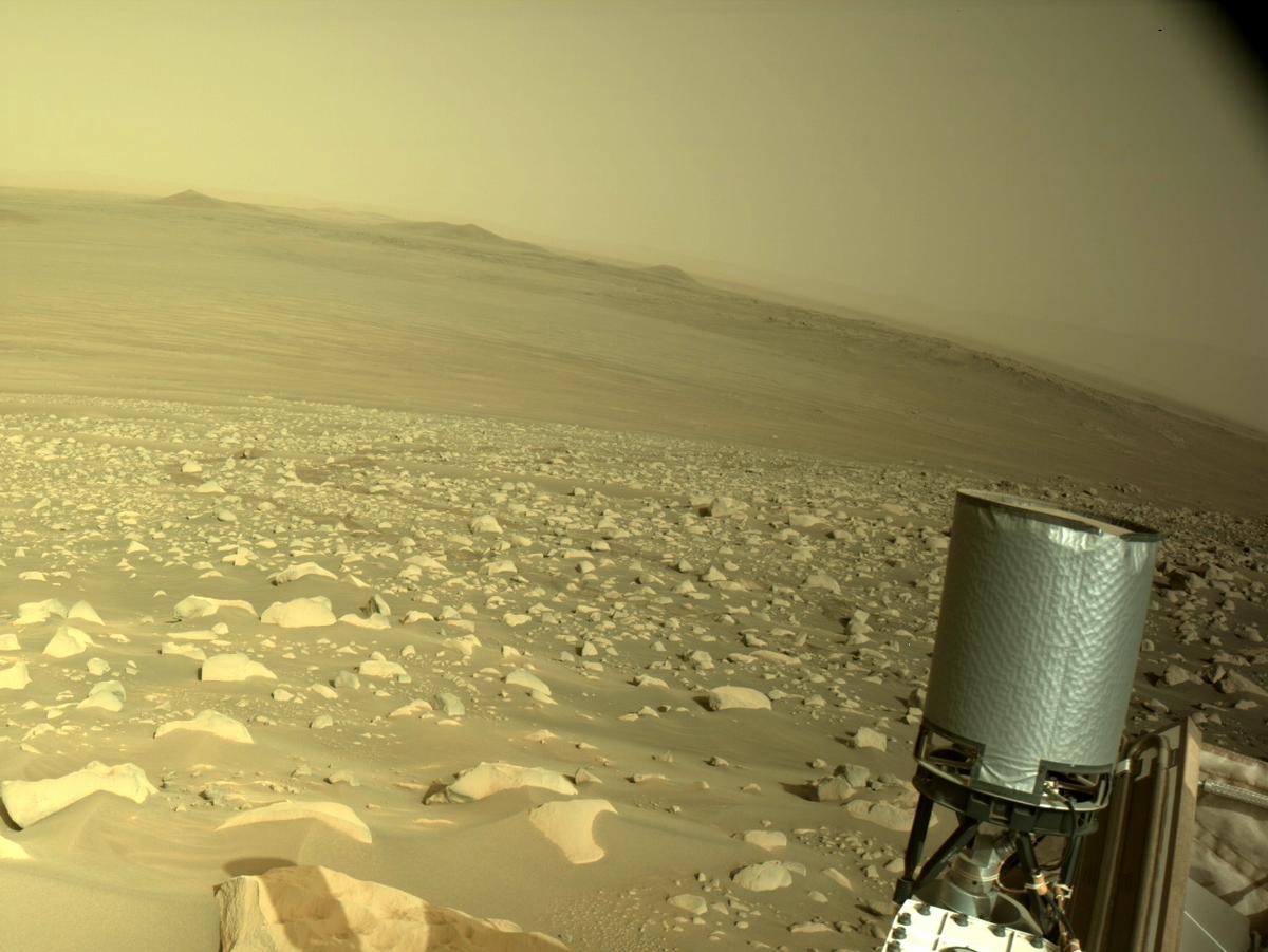 This image was taken by NAVCAM_RIGHT onboard NASA's Mars rover Perseverance on Sol 419