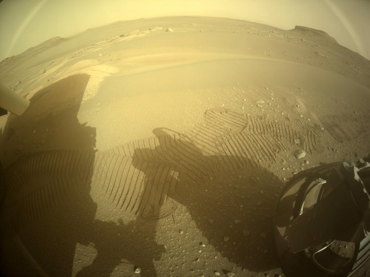 This image was taken by REAR_HAZCAM_RIGHT onboard NASA's Mars rover Perseverance on Sol 420